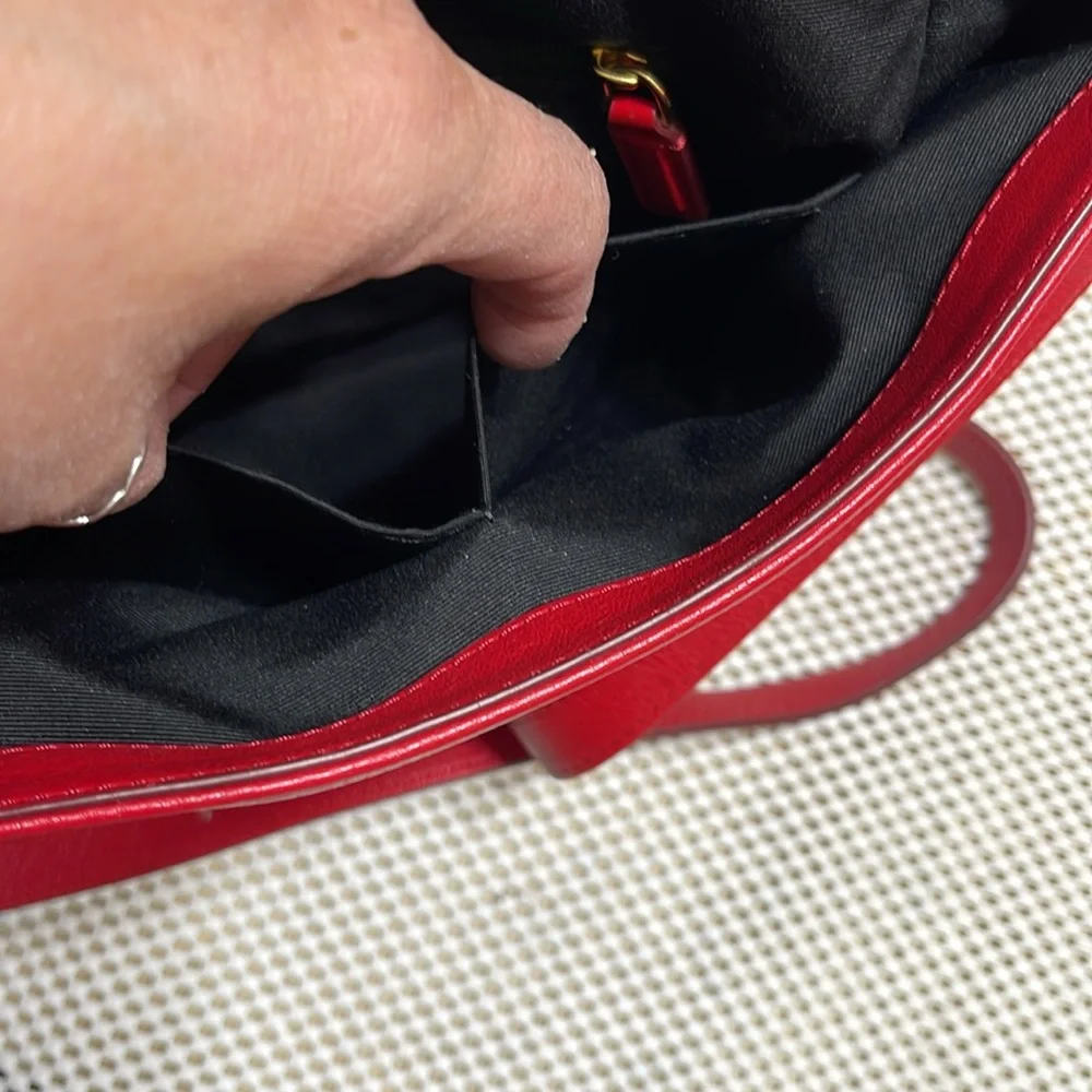 Marc Jacob’s Red Leather Empire City Crossbody Purse - Picture 8 of 15